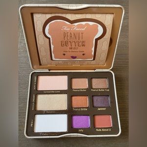 Too Faced Peanut Butter and Jelly Palette